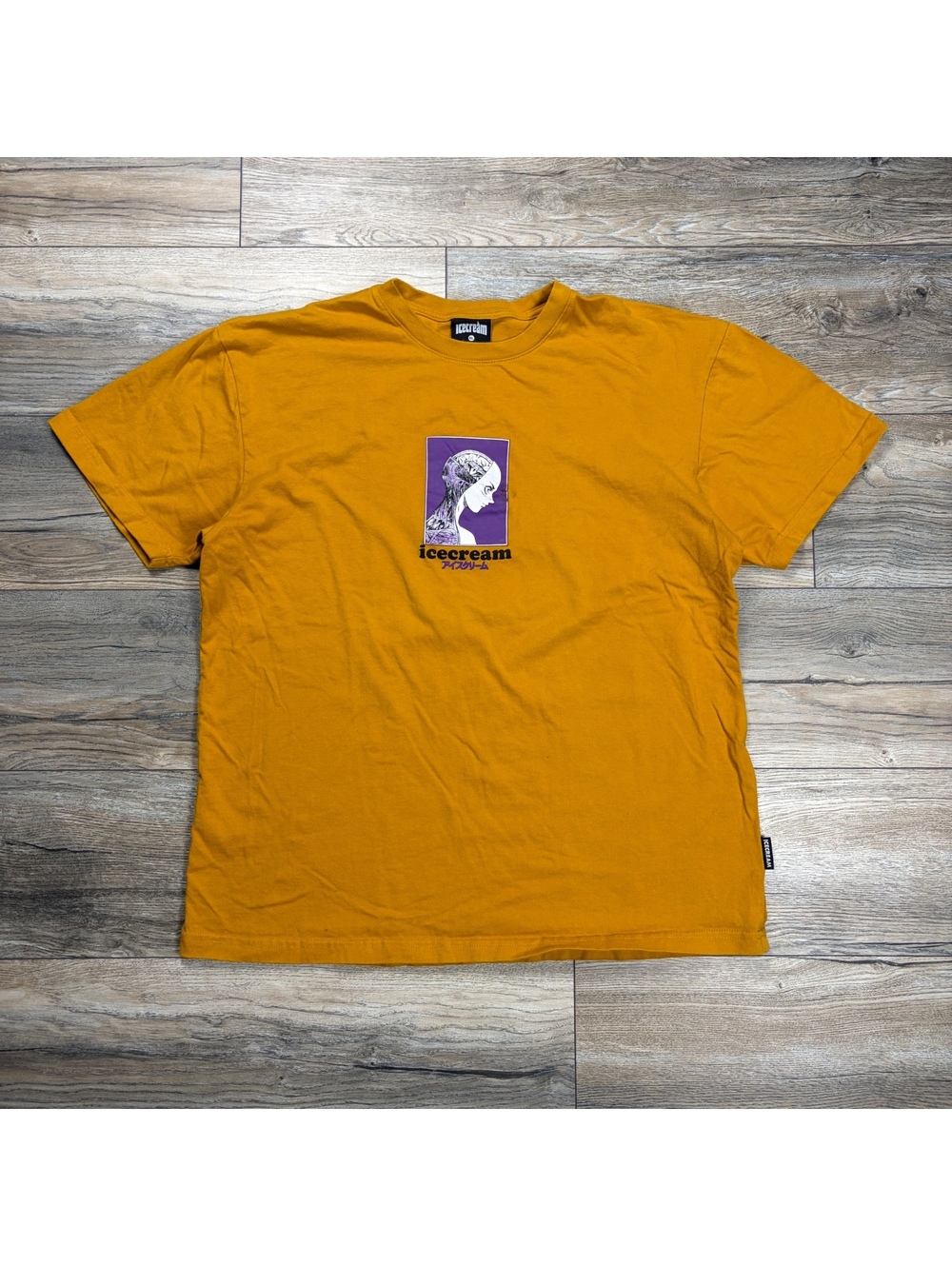 Icecream anime graphic T-shirt